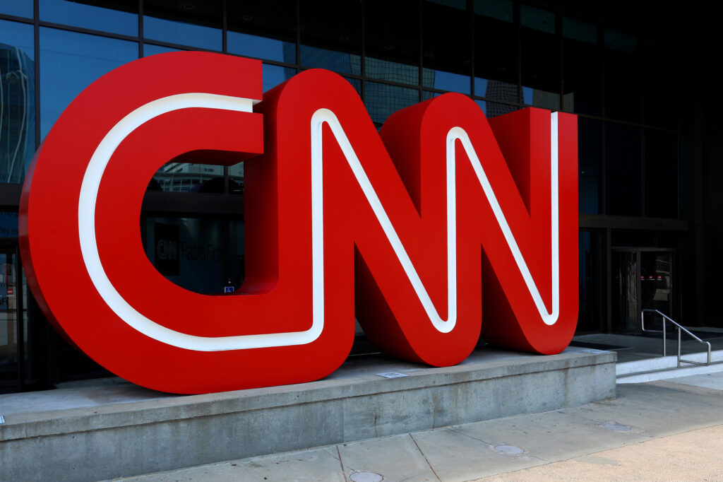 cnn-news-anchors-salary-cnn-news-reporter-salary-cnn-correspondent