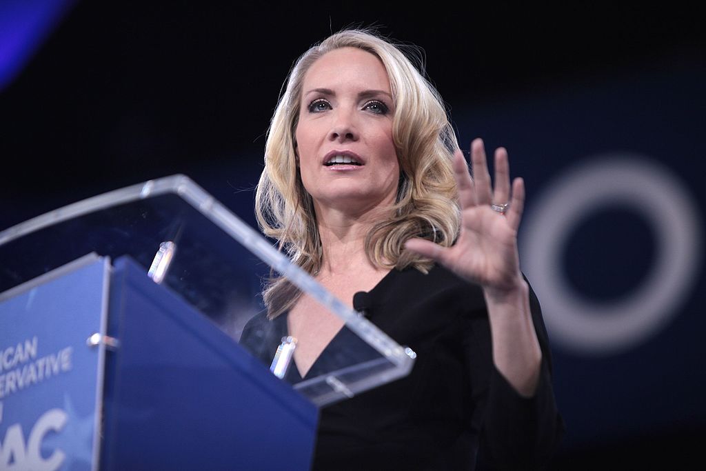 Photo of Perino speaking at the 2016 Conservative Political Action Conference in Washington, D.C.