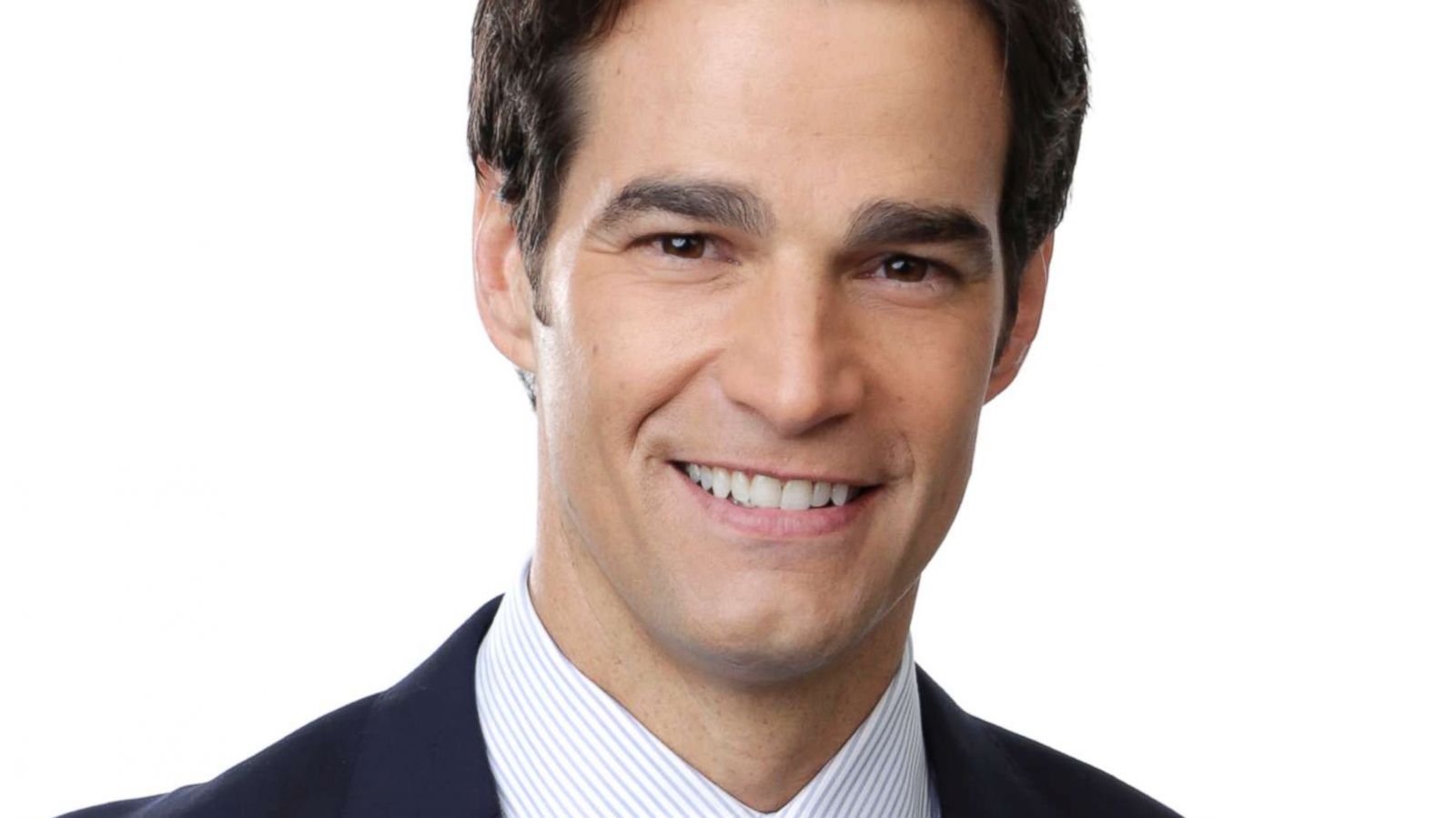 rob-marciano-salary-abc-news-net-worth-2022-23-age-parents-husband