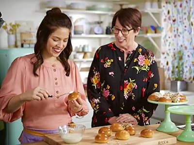 Jody Yeh and Her Daughter Molly Yeh Photos